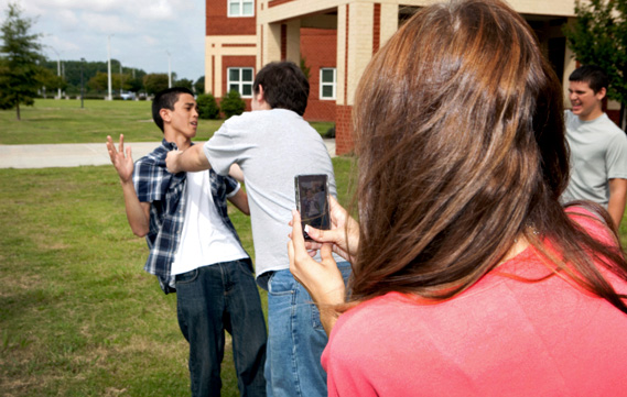 How do Bystanders Contribute to Bullying?